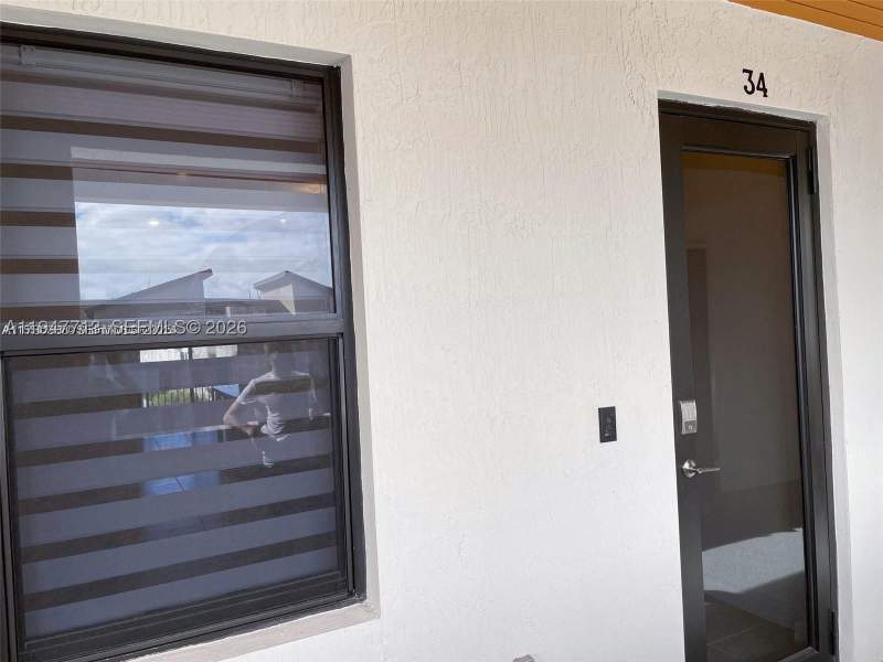 2 bedroom Condominium at 8151 NW 104th Ave 34, Apex At Park Central Cond, Doral — photo 4