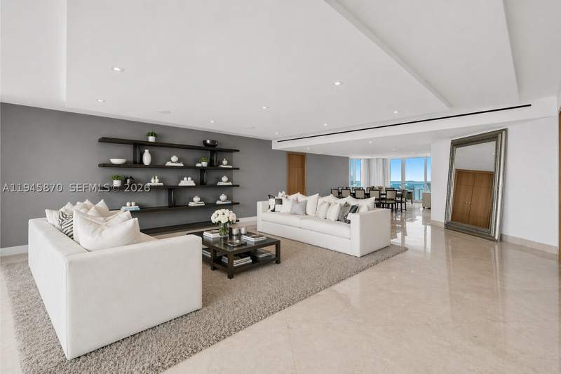 4 bedroom Condominium at 1643 Brickell Ave 3904, Santa Maria Condo, Miami — photo 2