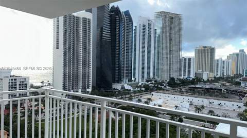 210 174th St 1909, Sunny Isles Beach FL - photo 23 of 42