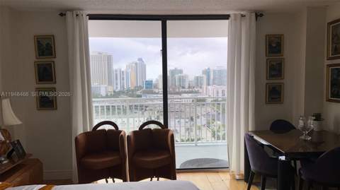 210 174th St 1909, Sunny Isles Beach FL - photo 9 of 42