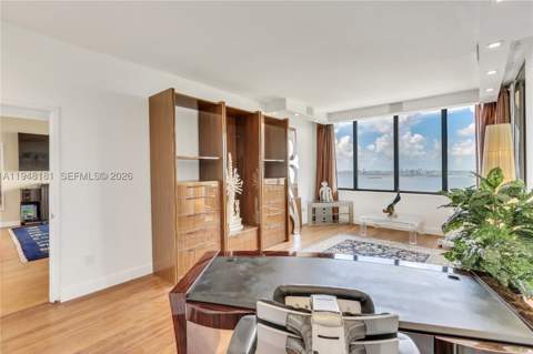 11113 Biscayne Blvd Ph8, Miami FL - photo 20 of 41
