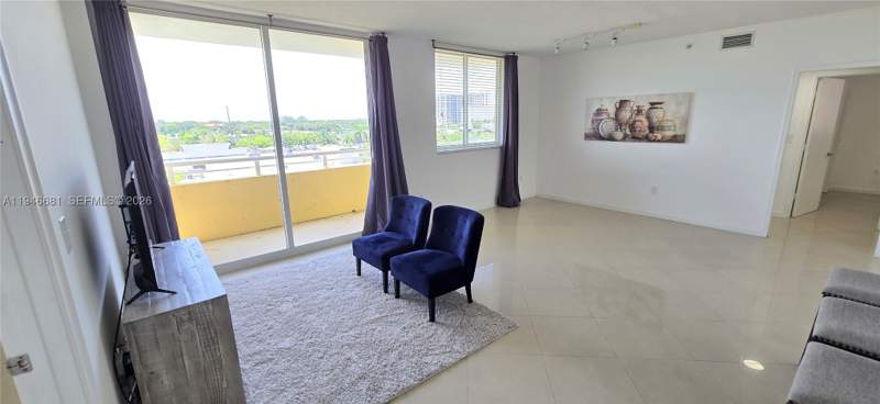 3 bedroom Condominium at 2775 NE 187th St 506, Venture At Aventura West, Aventura — photo 5