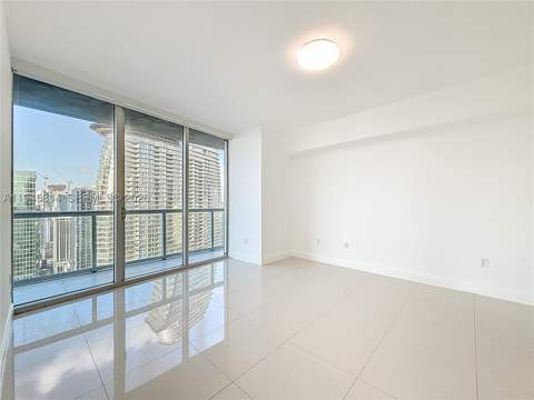 475 Brickell Ave 4215, Miami FL - photo 18 of 37
