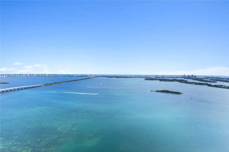 3 bedroom Condominium at 700 NE 26th Ter 4701, Escottonia Park, Miami — photo 1