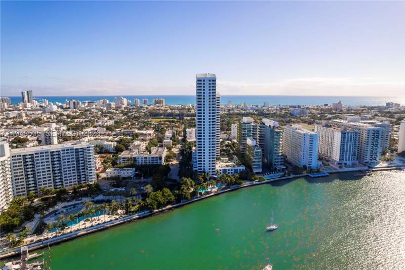 1 bedroom Condominium at 1330 West Ave 610, The Waverly At South Beac, Miami Beach — photo 2
