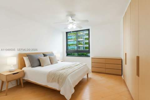 1330 West Ave 610, Miami Beach FL - photo 9 of 21