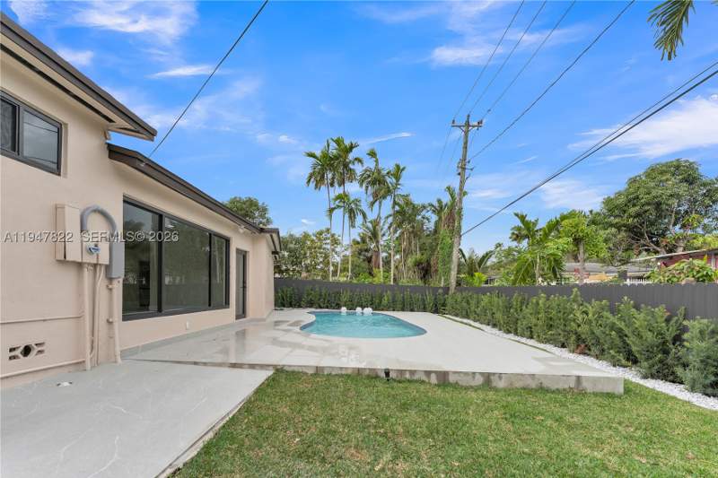 4 bedroom SingleFamilyResidence at 141 NE 122nd St, Breezeswept Estates, North Miami — photo 3
