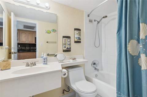 19201 Collins Ave 612, Sunny Isles Beach FL - photo 11 of 13