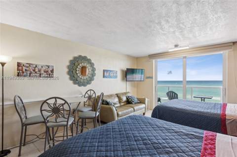 19201 Collins Ave 612, Sunny Isles Beach FL - photo 6 of 13
