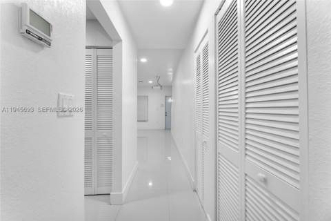 1541 NW 1st Ct, Miami FL - photo 6 of 10
