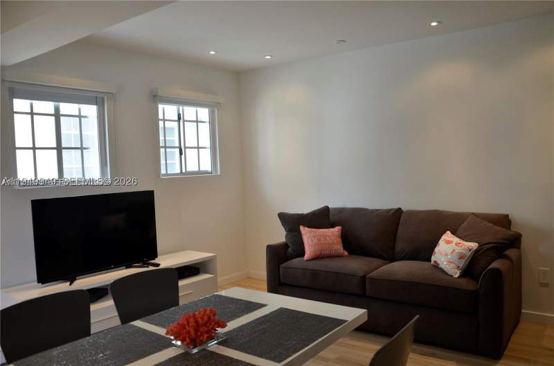 1 bedroom Condominium at 700 16th St 201, Bogart, Miami Beach — photo 4