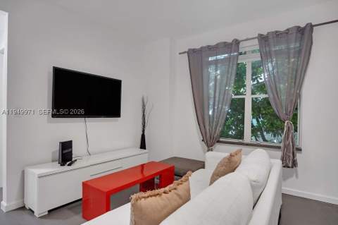 747 Michigan Ave 201, Miami Beach FL - photo 15 of 24