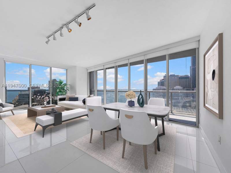 3 bedroom Condominium at 495 Brickell Ave 1801, Icon Brickell No Two, Miami — photo 2