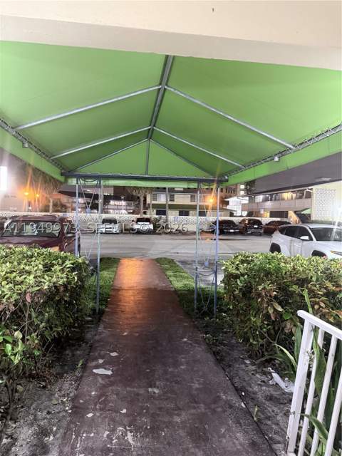 11930 NE 19th Dr 28, North Miami FL - photo 22 of 26
