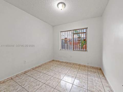 11075 SW 221st Ter, Miami FL - photo 14 of 31