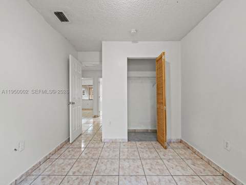 11075 SW 221st Ter, Miami FL - photo 15 of 31