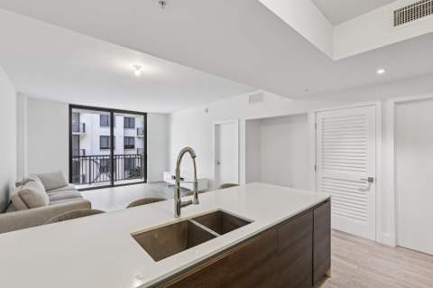 301 Altara Avenue 620, Coral Gables FL - photo 9 of 29