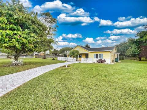 19280 SW 304th St, Homestead FL - photo 6 of 58