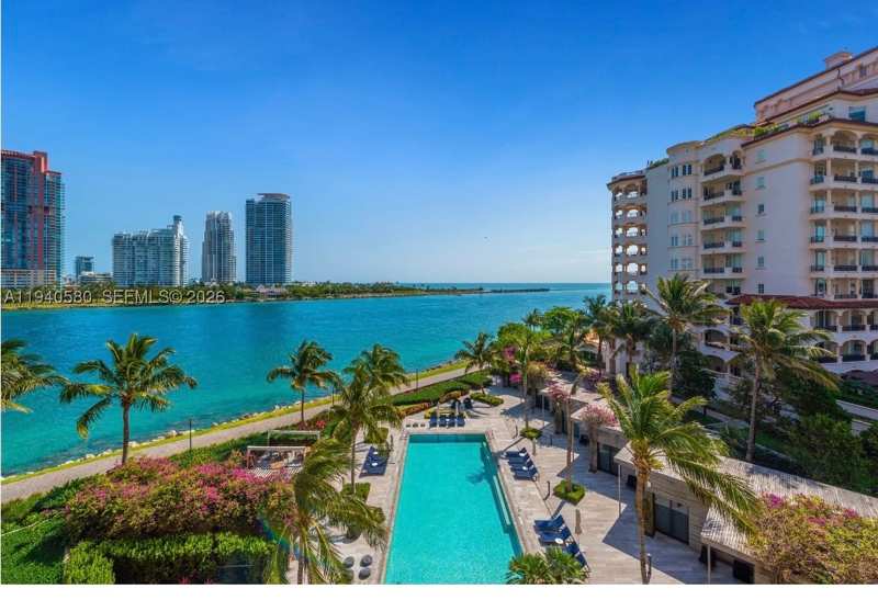 3 bedroom Condominium at 7055 Fisher Island Dr 7055, Palazzo Del Sol/Della Lun, Miami Beach — photo 1