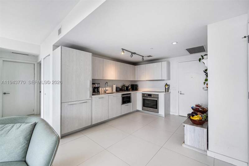 2 bedroom Condominium at 501 NE 31st St 3009, Paraiso Bayviews Condo, Miami — photo 3
