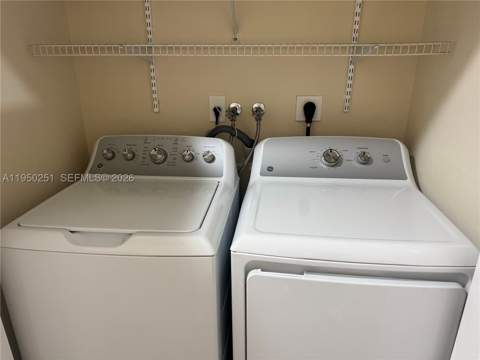 5400 NW 107th Ave 416, Doral FL - photo 22 of 35