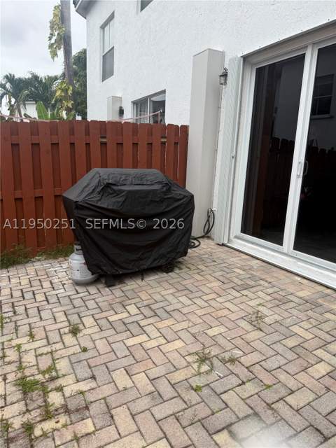 5400 NW 107th Ave 416, Doral FL - photo 9 of 35