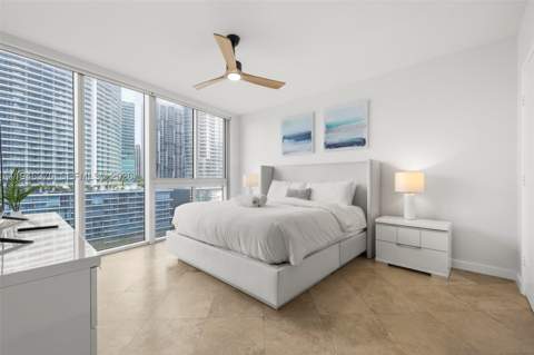 485 Brickell Ave 1804, Miami FL - photo 12 of 60