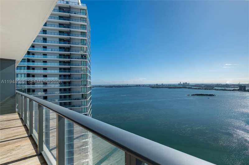 2 bedroom Condominium at 650 NE 32nd St 4306, Paraiso Bay Condo, Miami — photo 1