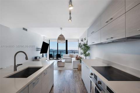 650 NE 32nd St 4306, Miami FL - photo 13 of 52