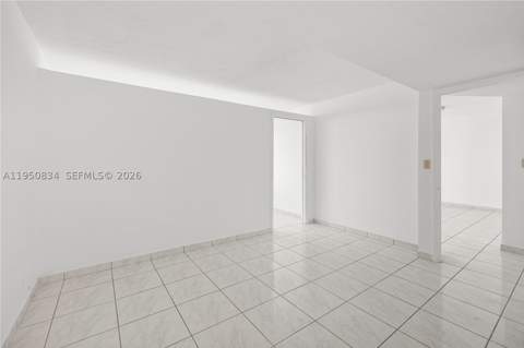 6039 Collins Ave 809, Miami Beach FL - photo 19 of 34