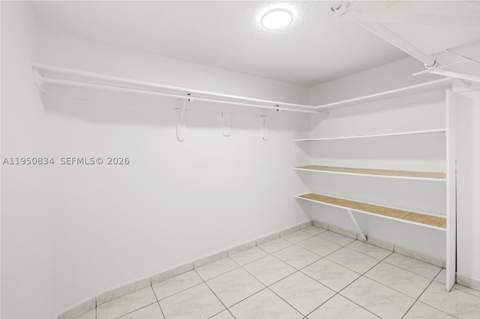 6039 Collins Ave 809, Miami Beach FL - photo 20 of 34