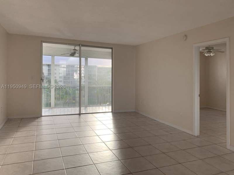1 bedroom Condominium at 2855 Leonard Dr H404, Point East Sec II Condo, Aventura — photo 1