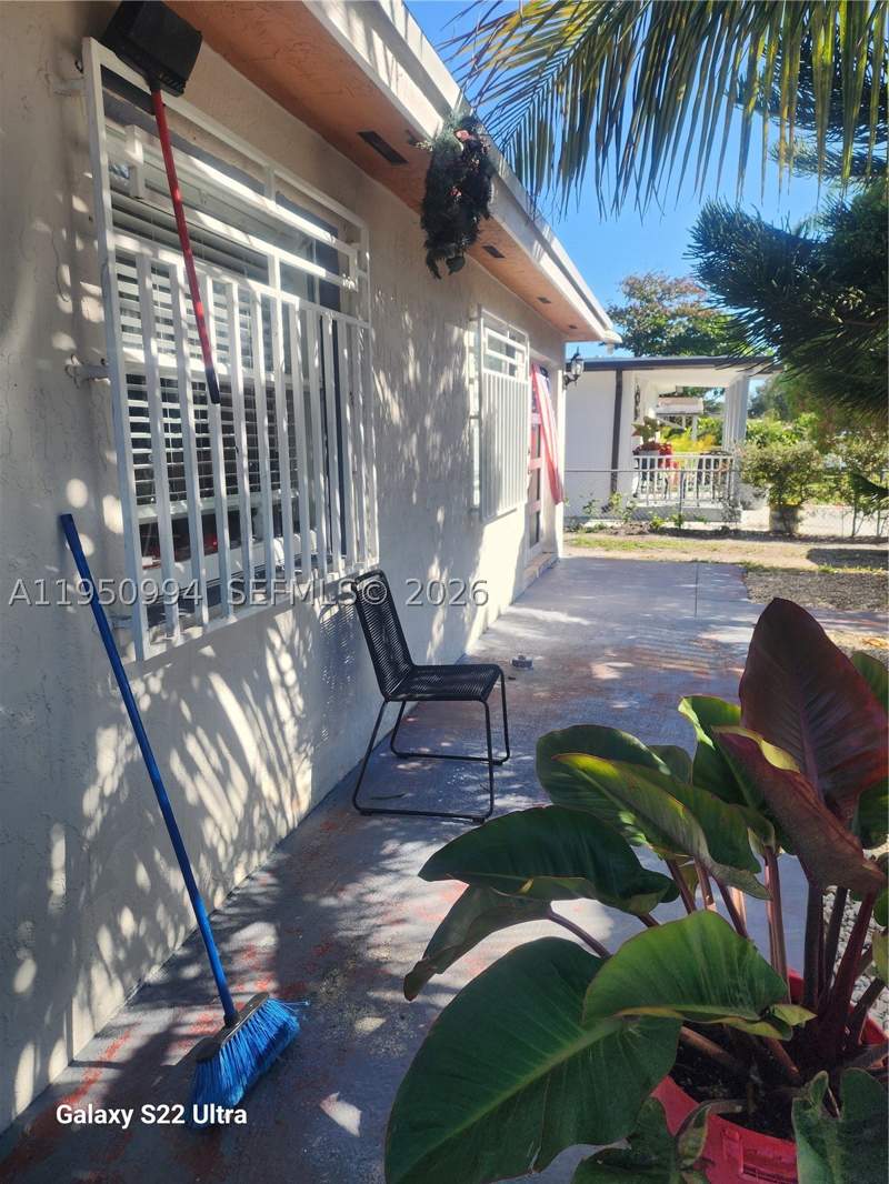 3 bedroom SingleFamilyResidence at 1747 NW 85th St, Kirkton Lawns, Miami — photo 4