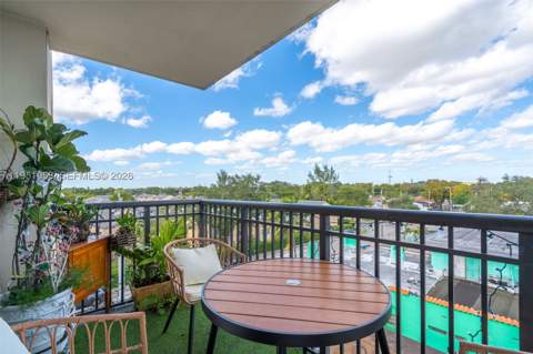 2647 NW 25th Ave 507, Miami FL - photo 17 of 25