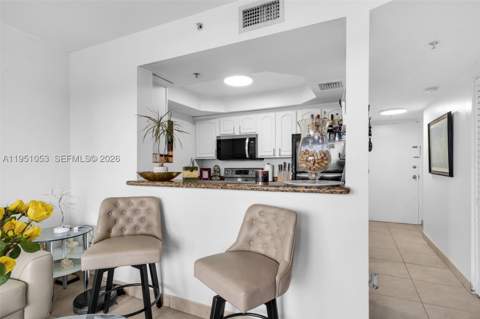 2647 NW 25th Ave 507, Miami FL - photo 8 of 25