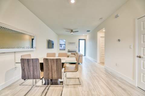7831 NW 104th Ave 23, Doral FL - photo 9 of 37