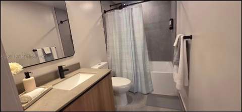 121 NE 5th 306, Miami FL - photo 12 of 28