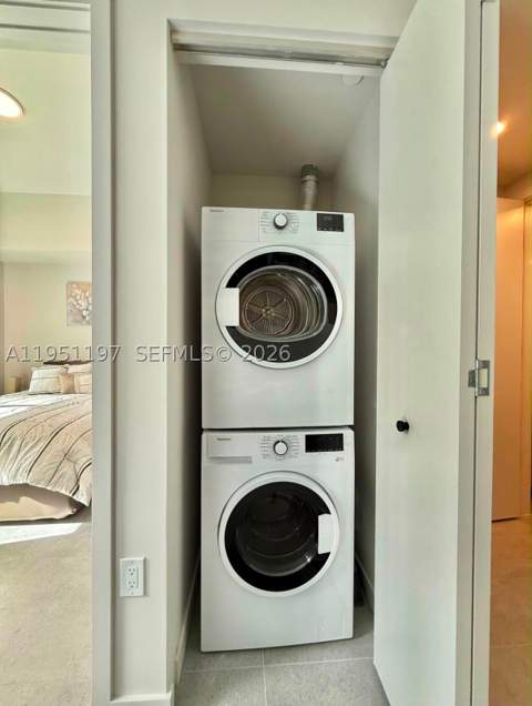 121 NE 5th 306, Miami FL - photo 14 of 28