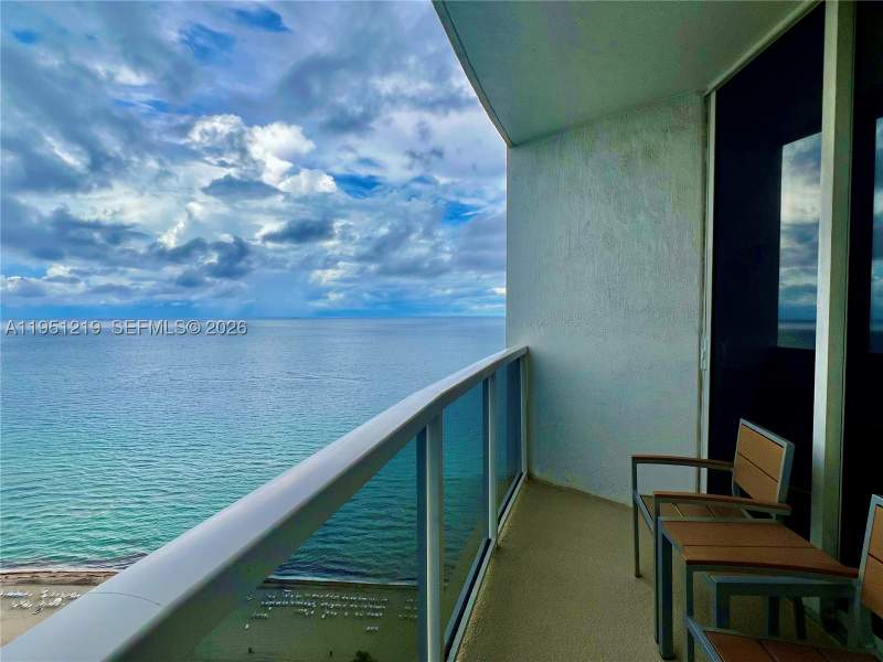1 bedroom Condominium at 18001 Collins Ave 2605, Trump International, Sunny Isles Beach — photo 5