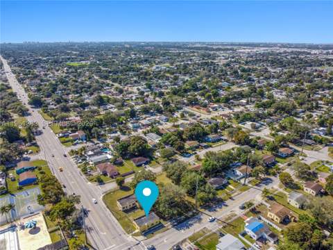 8610 NW 17th Ave, Miami FL - photo 7 of 17
