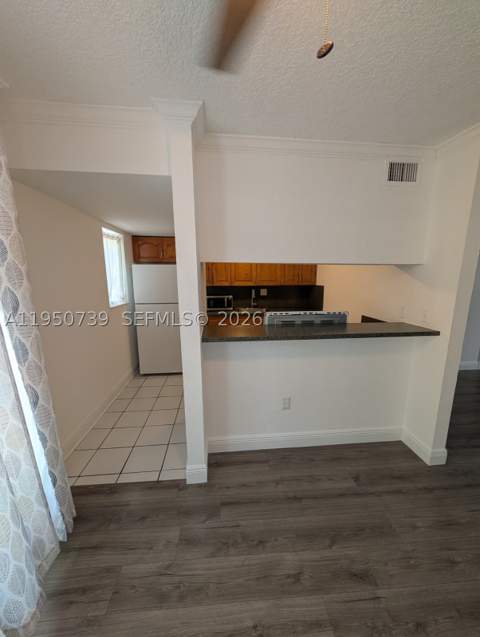 235 Antilla Ave 4, Coral Gables FL - photo 14 of 43