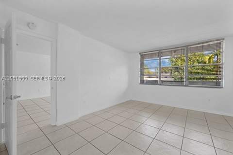 2175 NE 170th St 206, North Miami Beach FL - photo 14 of 21