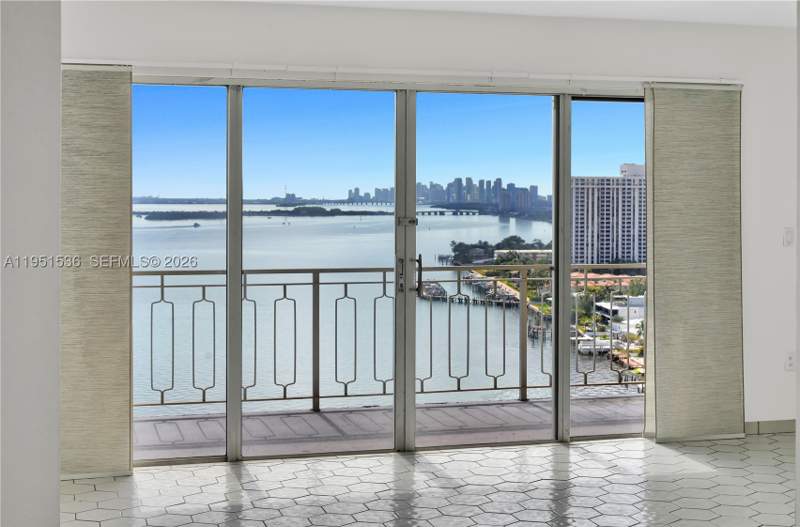 2 bedroom Condominium at 11111 Biscayne Blvd 21C, Jockey Club Condo, Miami — photo 5