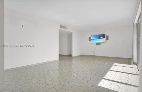 11111 Biscayne Blvd 21C, Miami FL - photo 6 of 16