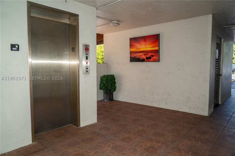 2 bedroom Condominium at 854 NW 87th Ave 405, Sandalwood Condo Apts, Miami — photo 1