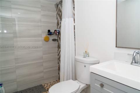 854 NW 87th Ave 405, Miami FL - photo 12 of 19