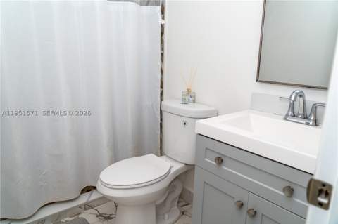 854 NW 87th Ave 405, Miami FL - photo 13 of 19