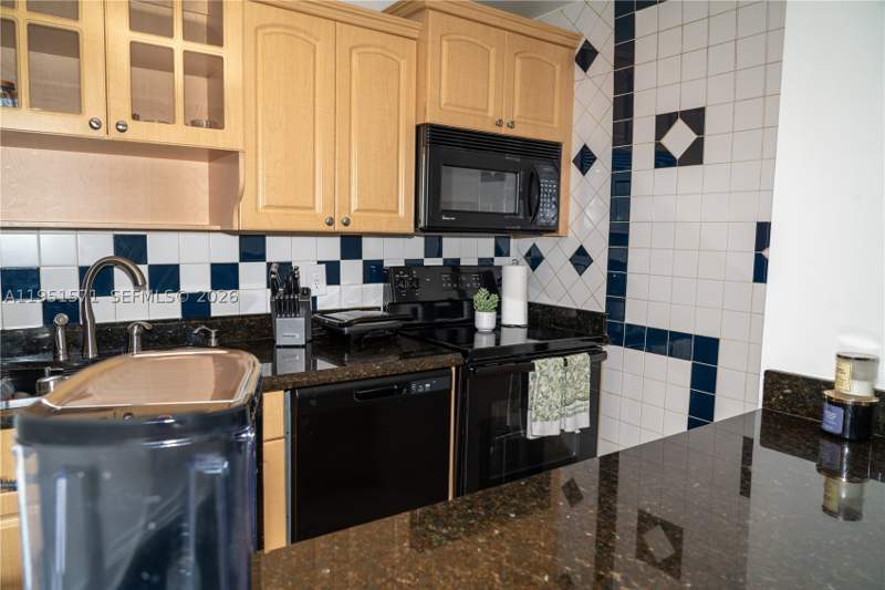 2 bedroom Condominium at 854 NW 87th Ave 405, Sandalwood Condo Apts, Miami — photo 5