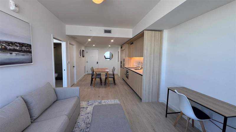 1 bedroom Condominium at 225 N Miami Avenue 3604, District 225, Miami — photo 3