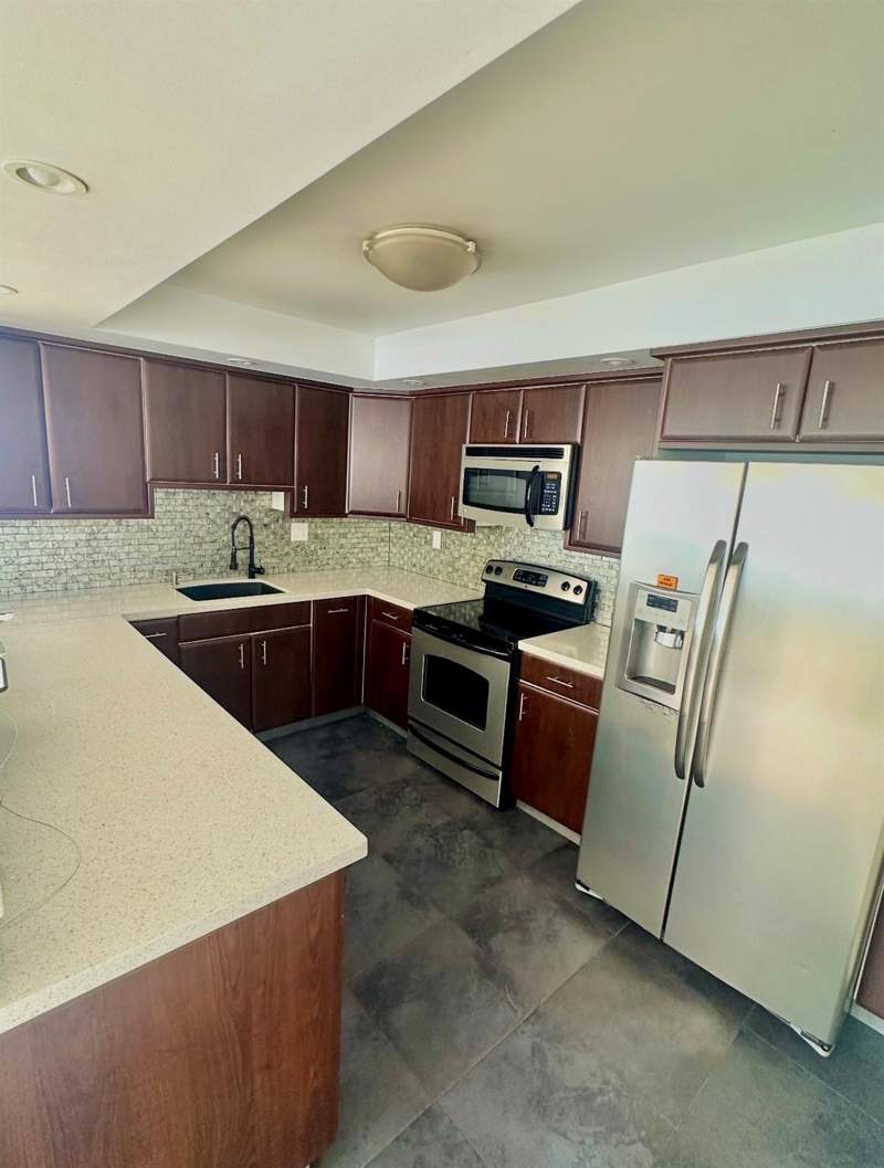 2 bedroom Condominium at 2750 NE 183rd Street 709, Commodore Plaza Condo, Aventura — photo 4